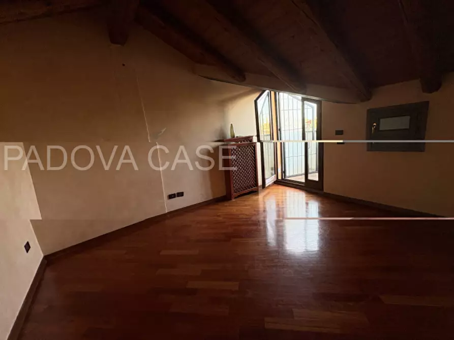 Immagine 18 di Attico in vendita  in via beltrame a Padova