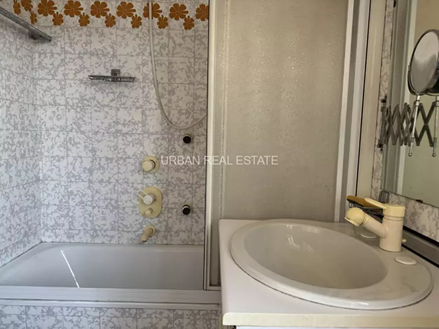 Immagine 10 di Appartamento in vendita  in Via Giacomo Matteotti 5/2 a Trieste