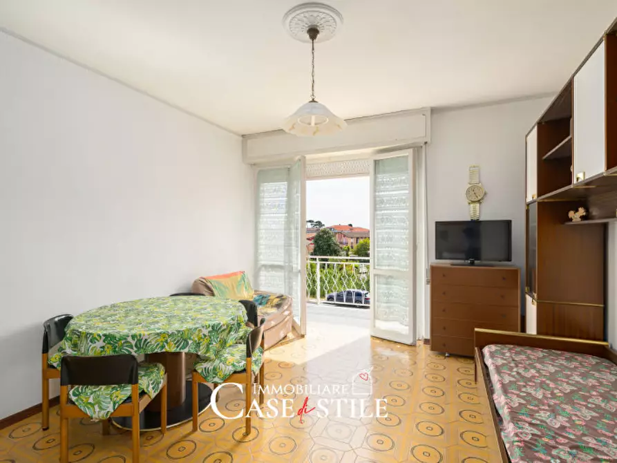 Immagine 5 di Appartamento in vendita  in Via Litoranea, 81 a Ameglia