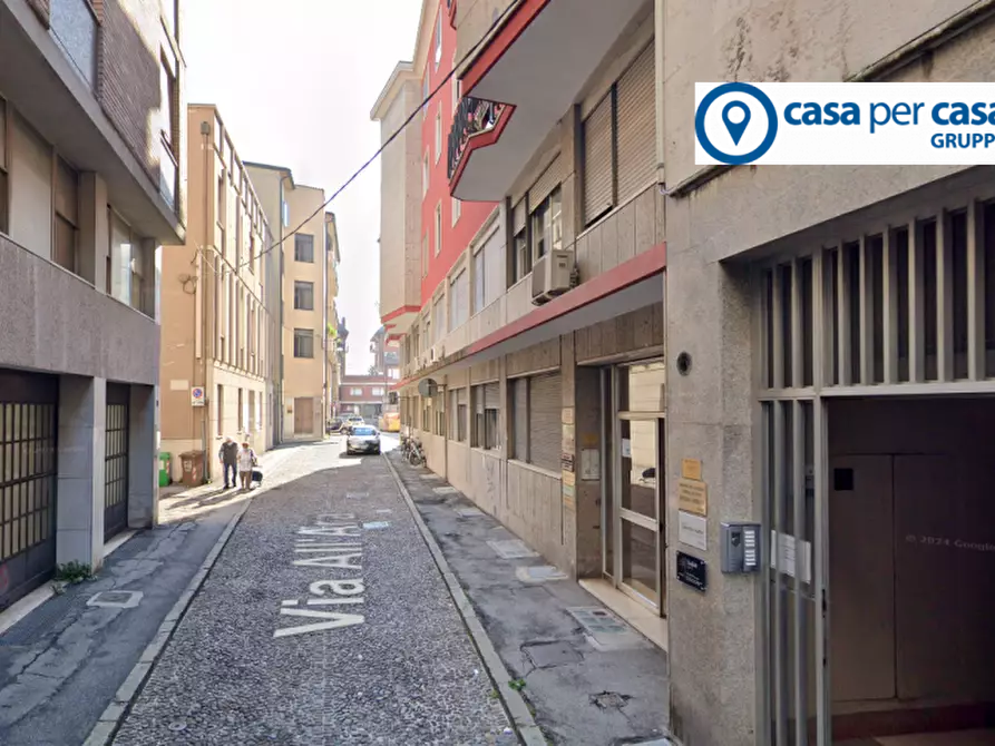 Immagine 1 di Ufficio in vendita  in Via All'Ara, 8 a Rovigo
