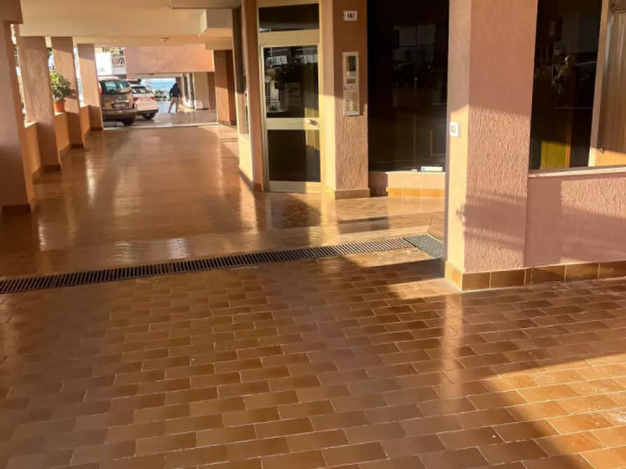 Immagine 4 di Posto auto in vendita  in Via Duca degli Abruzzi a San Remo