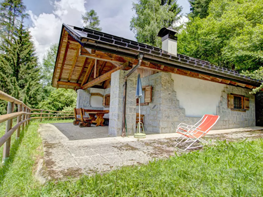 Immagine 3 di Rustico / casale in vendita  in Località Tres a Spiazzo