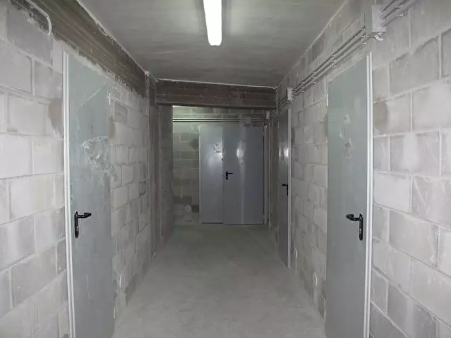 Immagine 2 di Cantina in vendita  in Via Duca degli Abruzzi a San Remo