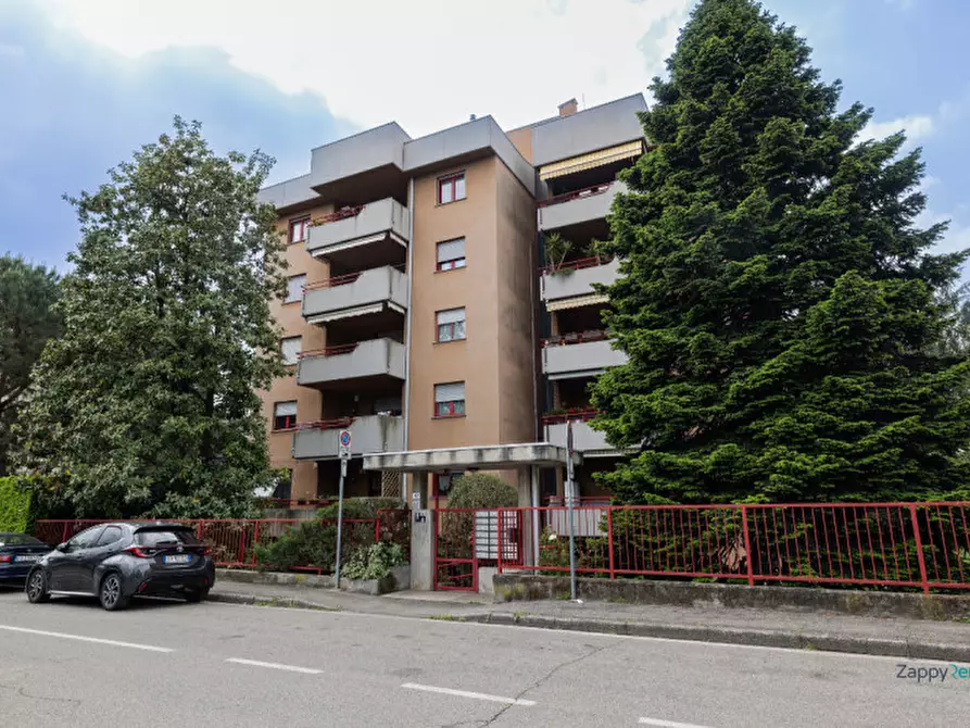 Immagine 40 di Appartamento in affitto  in Via Lazzaro Spallanzani, 52 a Lissone