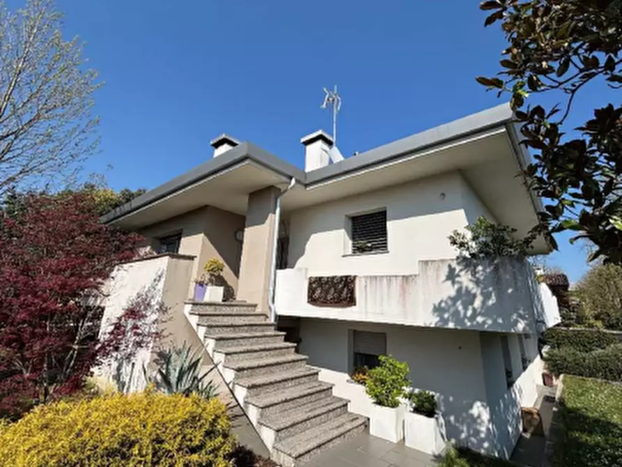 Immagine 1 di Casa indipendente in vendita  in Via Pestarole, 3 a Sacile