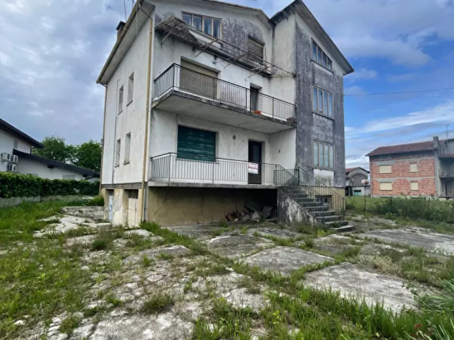 Immagine 11 di Rustico / casale in vendita  in Via Celso Costantini a Zoppola