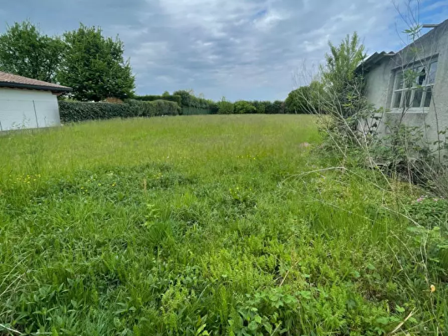 Immagine 15 di Rustico / casale in vendita  in Via Celso Costantini a Zoppola