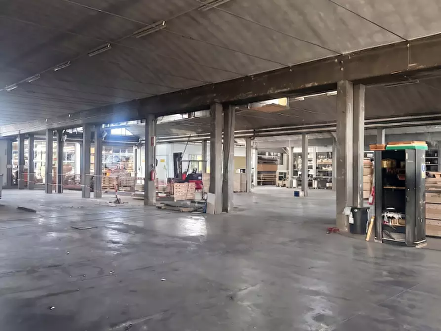 Immagine 2 di Capannone industriale in affitto  in VIA GORIZIA a Silea