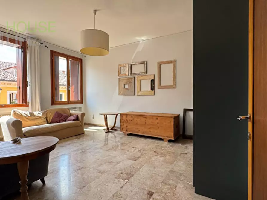 Immagine 19 di Appartamento in vendita  in Contrà lodi a Vicenza