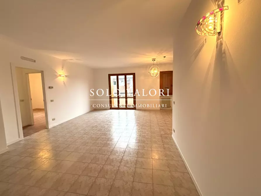Immagine 2 di Appartamento in vendita  a Castelfranco Veneto