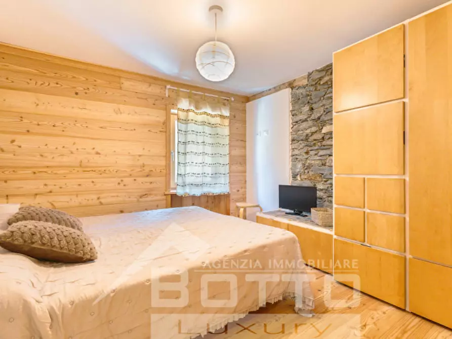 Immagine 15 di Appartamento in vendita  in Località Camproso 1 a Campertogno
