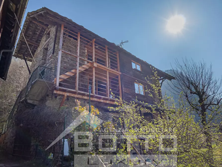 Immagine 23 di Appartamento in vendita  in Località Camproso 1 a Campertogno