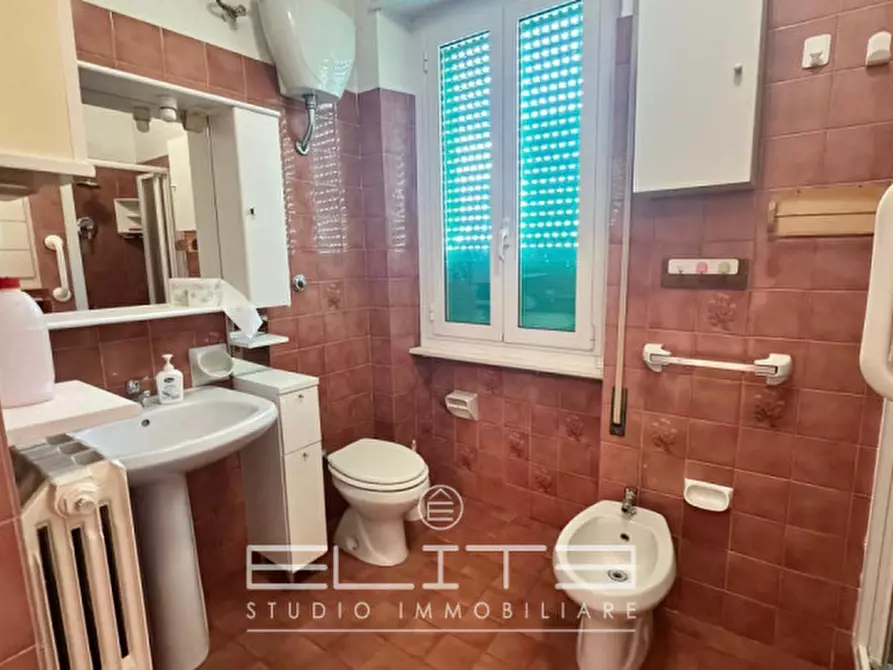 Immagine 12 di Appartamento in vendita  in Via Montesanto a Ancona