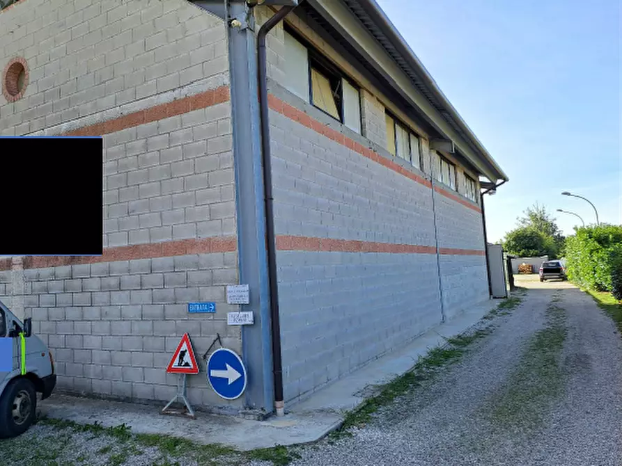 Immagine 3 di Magazzino in vendita  in Via degli Alpini a Arcade