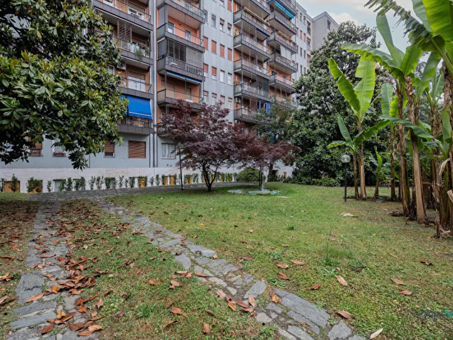 Immagine 28 di Appartamento in affitto  in Via Temistocle Calzecchi, 10 a Milano