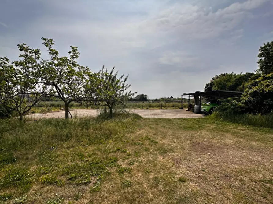 Immagine 13 di Terreno in vendita  in Via Le Carmolle a Thiene