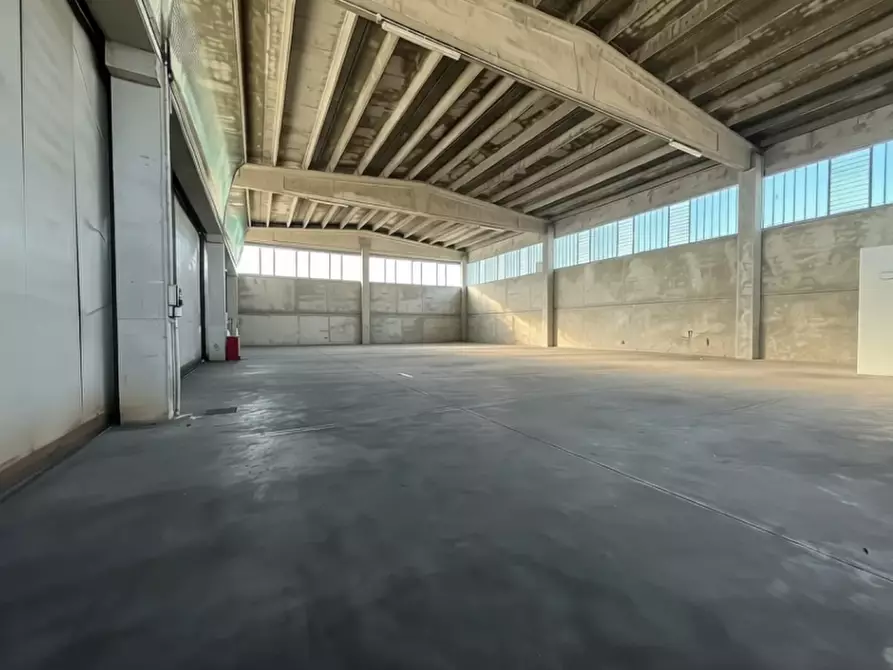 Immagine 5 di Capannone industriale in affitto  in Via Roma a Lonigo