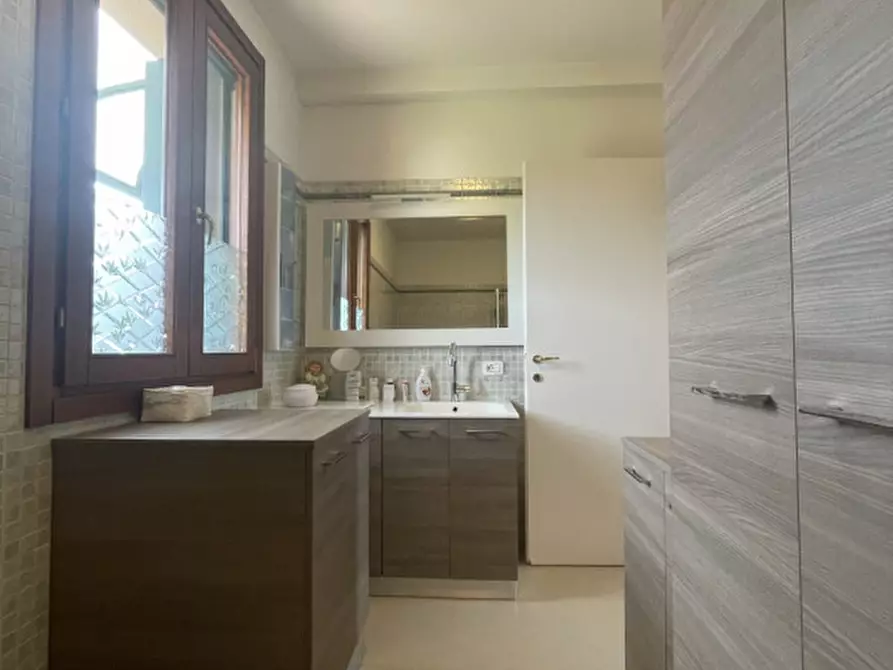 Immagine 8 di Casa bifamiliare in vendita  in Via Roma a Rubano