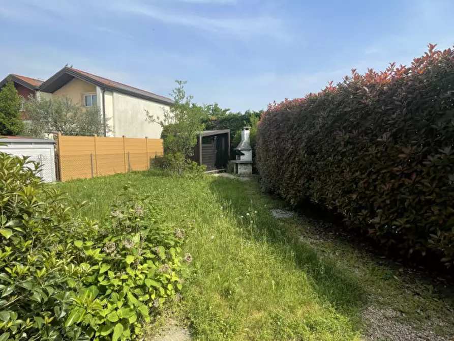 Immagine 30 di Casa bifamiliare in vendita  in Via Roma a Rubano