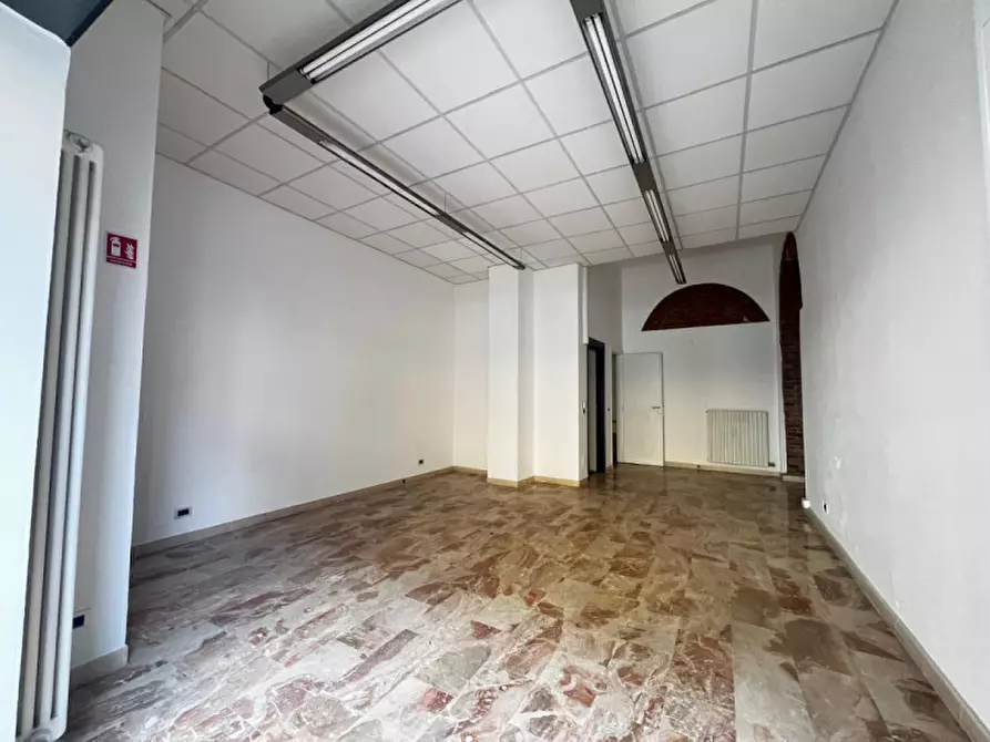 Immagine 7 di Attività commerciale in vendita  in Via San Faustino a Brescia