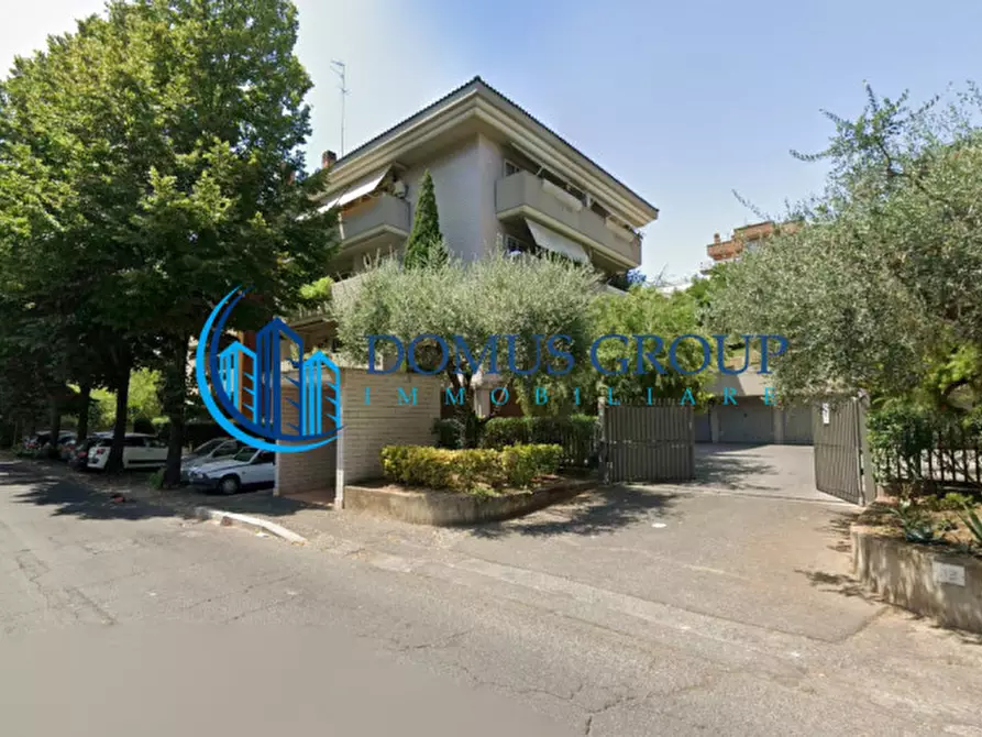 Immagine 1 di Appartamento in vendita  in Via Pietro Bembo a Roma