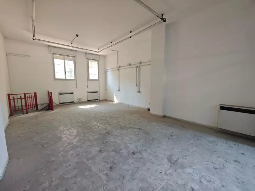 Immagine 11 di Negozio in vendita  in Piazza di Porta San Felice a Bologna