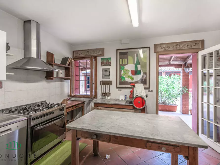 Immagine 13 di Villa in vendita  in via Stradelli Guelfi a Castel San Pietro Terme