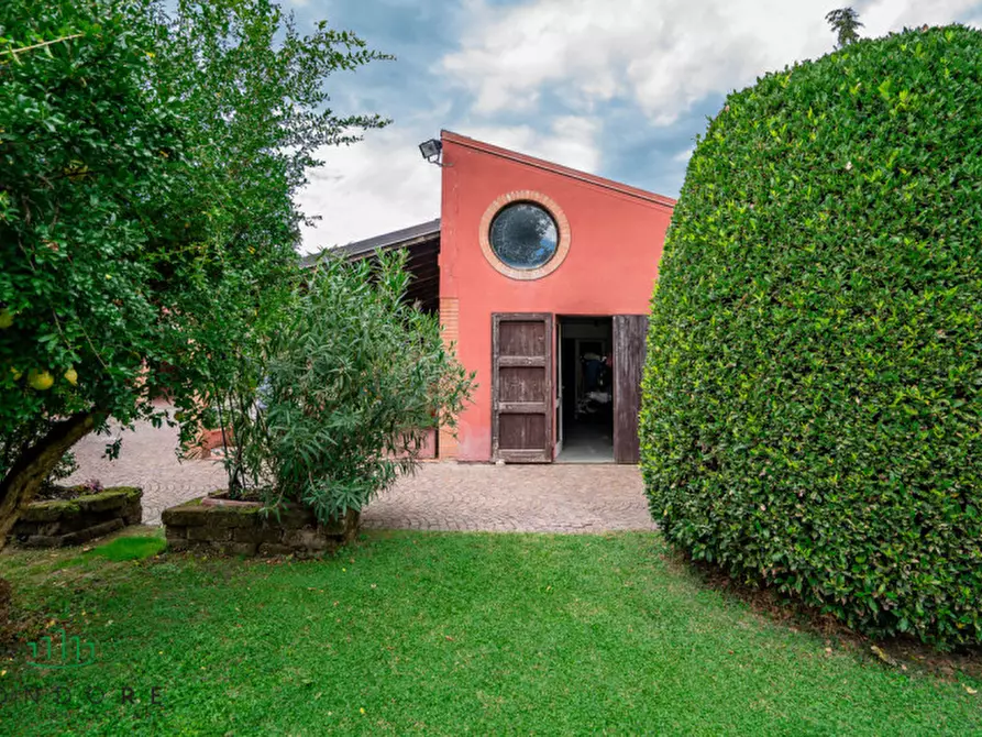 Immagine 42 di Villa in vendita  in via Stradelli Guelfi a Castel San Pietro Terme