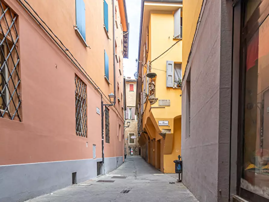 Immagine 1 di Camera in affitto  in Via Valdonica a Bologna
