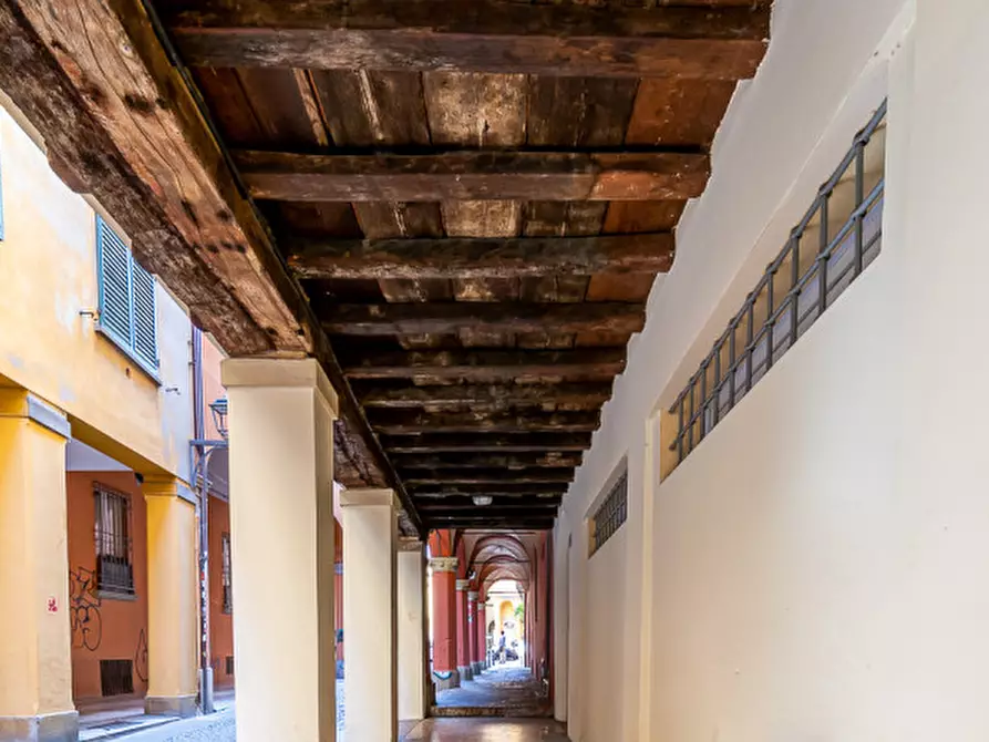 Immagine 4 di Camera in affitto  in Via Valdonica a Bologna