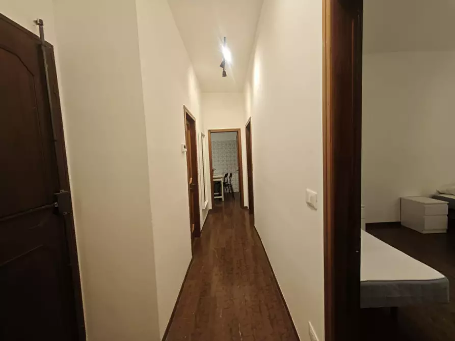 Immagine 10 di Camera in affitto  in Via Valdonica a Bologna