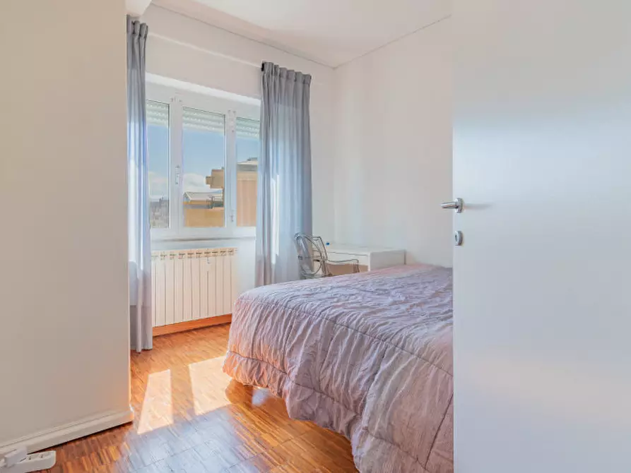 Immagine 18 di Appartamento in vendita  in Via Cilea a Savona