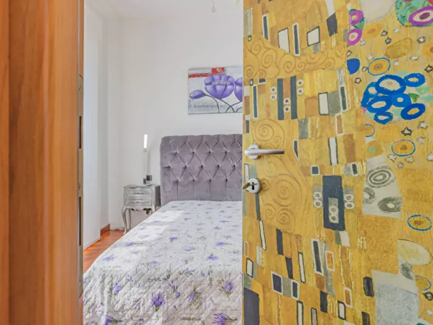 Immagine 20 di Appartamento in vendita  in Via Cilea a Savona