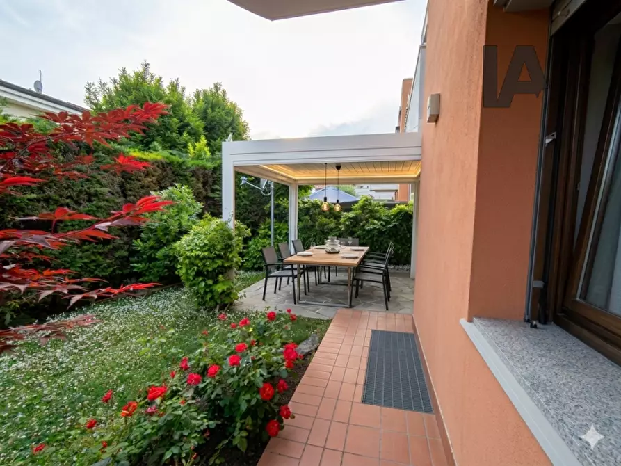 Immagine 1 di Appartamento in vendita  in VIA SAN PIO X a Abano Terme