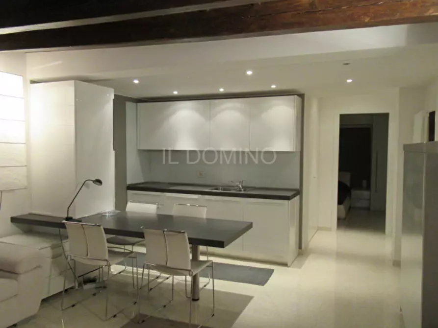 Immagine 1 di Appartamento in affitto  in Piazza del Duomo a Padova