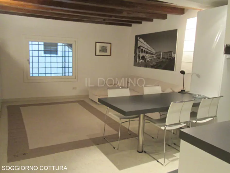 Immagine 5 di Appartamento in affitto  in Piazza del Duomo a Padova