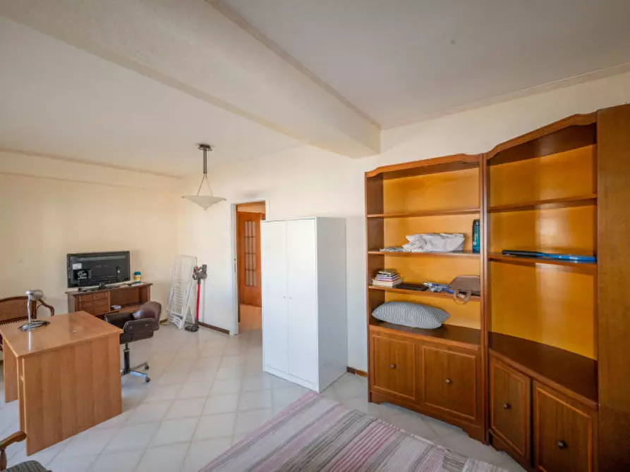 Immagine 10 di Appartamento in vendita  in VIA SOFIA IDELSON 16 a Messina