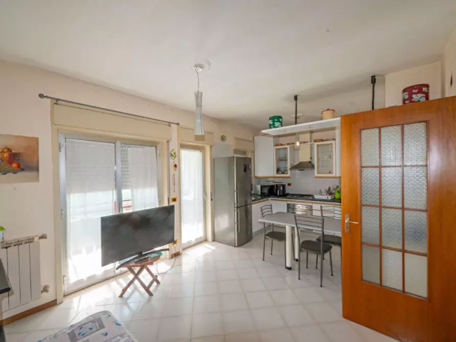 Immagine 13 di Appartamento in vendita  in VIA SOFIA IDELSON 16 a Messina