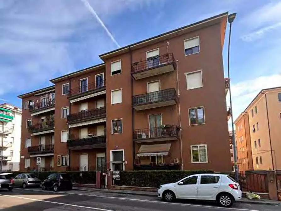 Immagine 1 di Appartamento in vendita  in Via Jacopo Bonfadio 28 a Verona