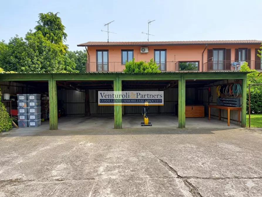 Immagine 21 di Rustico / casale in vendita  in Via Guglielmo Marconi a Montichiari