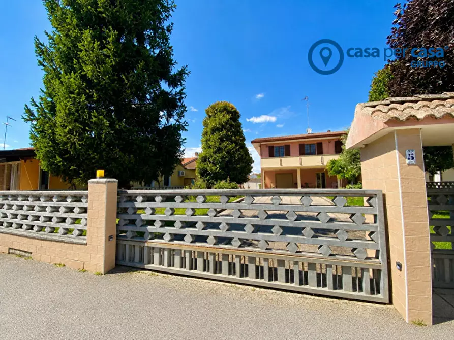 Immagine 54 di Casa bifamiliare in vendita  in Via Treviso a Taglio Di Po