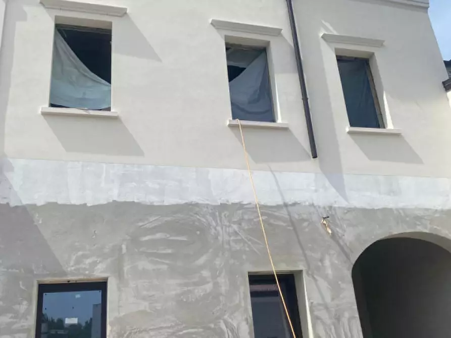 Immagine 9 di Ufficio in affitto  a Piove Di Sacco