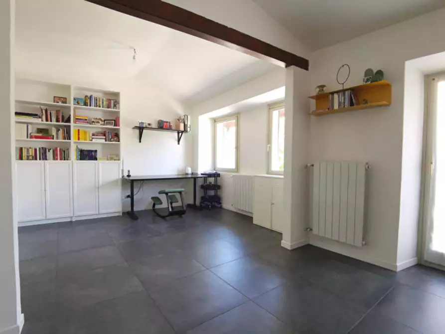 Immagine 11 di Casa trifamiliare in vendita  in Via Vittorio Veneto 4 a Collebeato