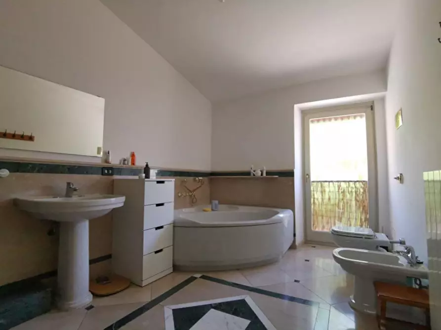 Immagine 13 di Casa trifamiliare in vendita  in Via Vittorio Veneto 4 a Collebeato