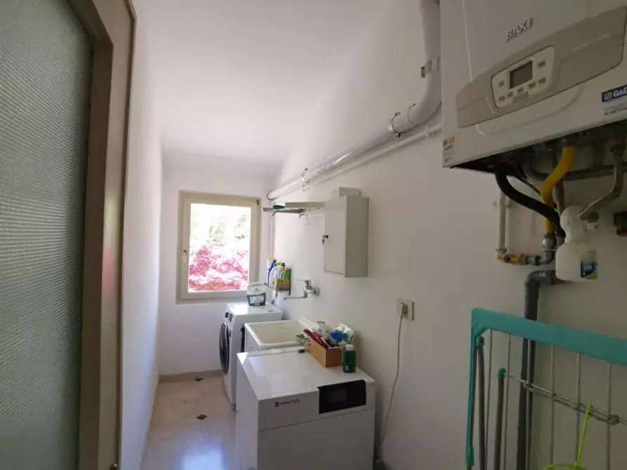 Immagine 14 di Casa trifamiliare in vendita  in Via Vittorio Veneto 4 a Collebeato