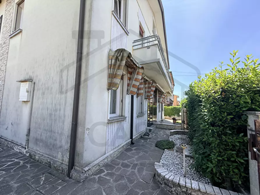 Immagine 5 di Casa bifamiliare in vendita  in Via San Daniele a Montegrotto Terme