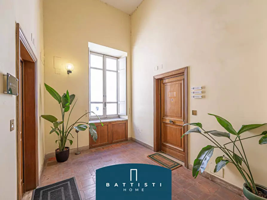 Immagine 28 di Ufficio in vendita  in Via di San Giacomo a Roma