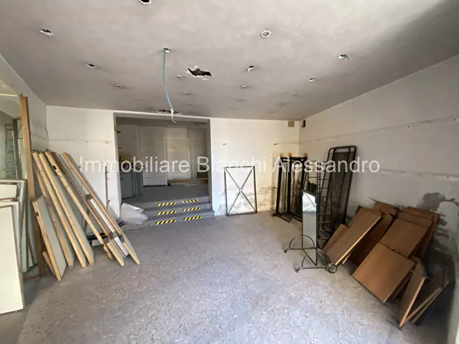 Immagine 8 di Negozio in affitto  in Via Della Nave a Rovezzano 2 a Bagno A Ripoli