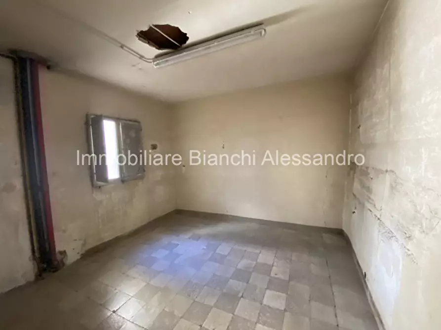 Immagine 11 di Negozio in affitto  in Via Della Nave a Rovezzano 2 a Bagno A Ripoli