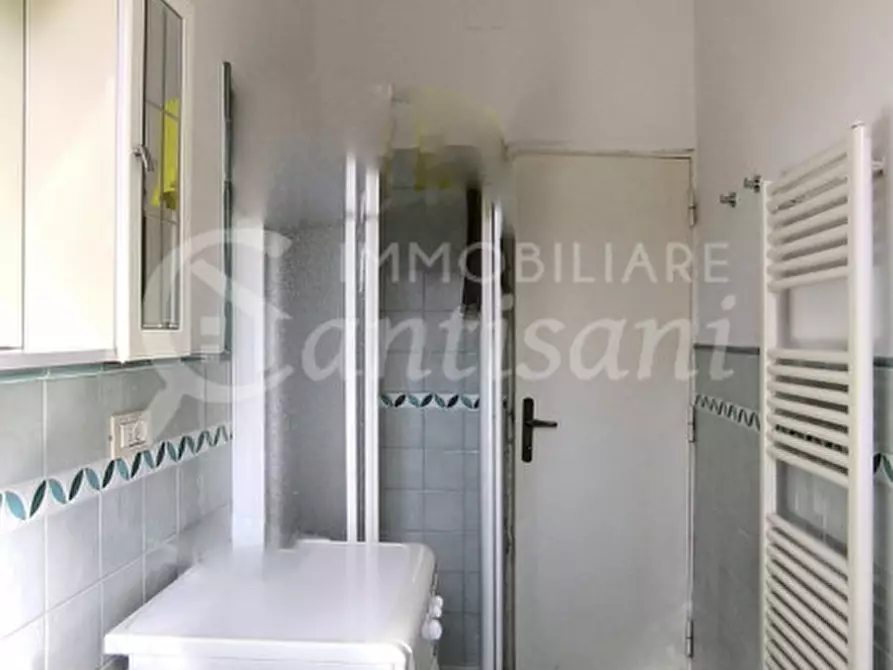 Immagine 10 di Appartamento in affitto  in Via Reginaldo Giuliani a Firenze
